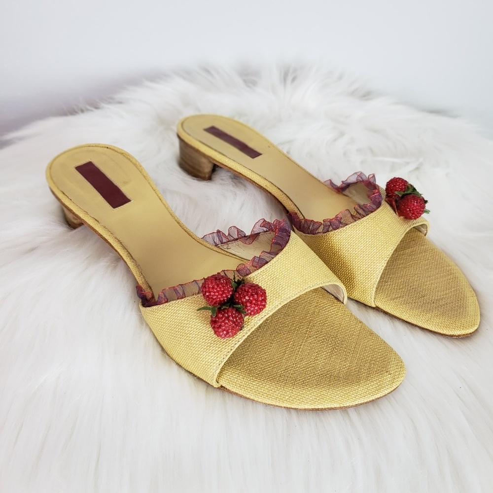 Italo Balestri slide woven look raspberry sandal